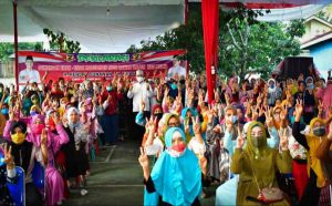 Super Emak Megang Sakti Deklarasikan Dukungan H2G Mulya