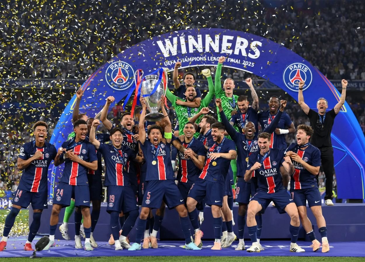 Paris Beri PSG Penghormatan sebagai Juara Liga Champions, tapi Dampak Kerusuhan Memicu Perselisihan Politik - WartaIndependen.com