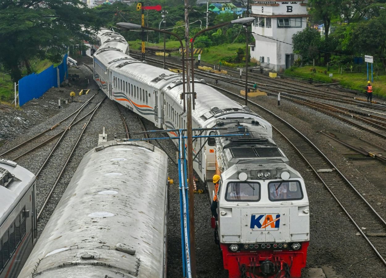 KAI Daop 6 Tangani 1.075 Barang Tertinggal Bernilai Rp1,16 Miliar - WartaIndependen.com
